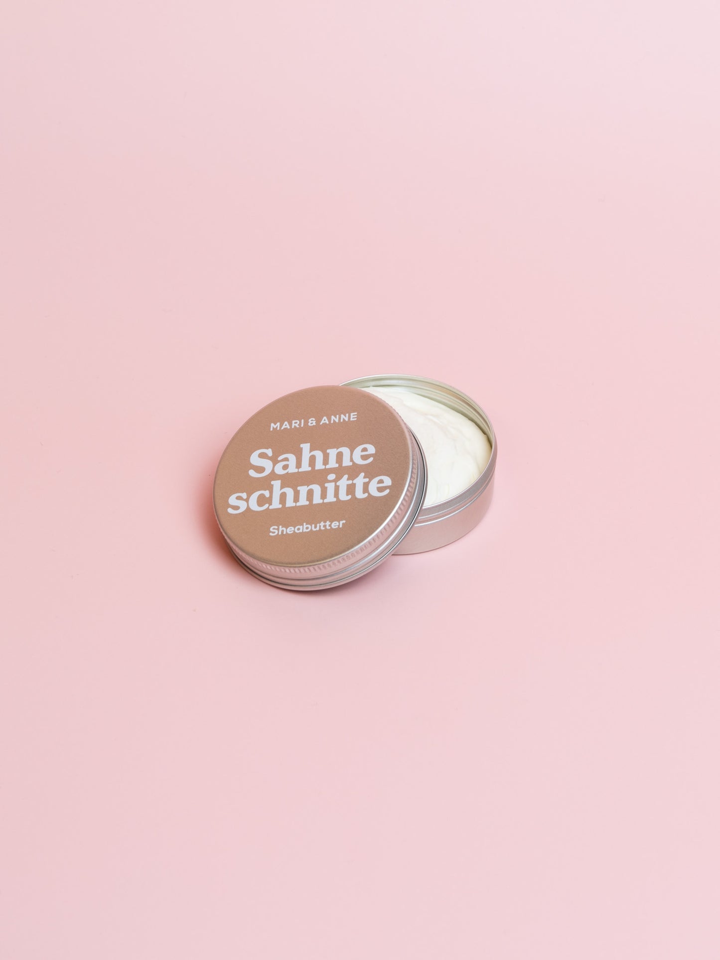 Fluffige Sheabutter Dose sensitiv ohne Duftstoffe; offene Dose