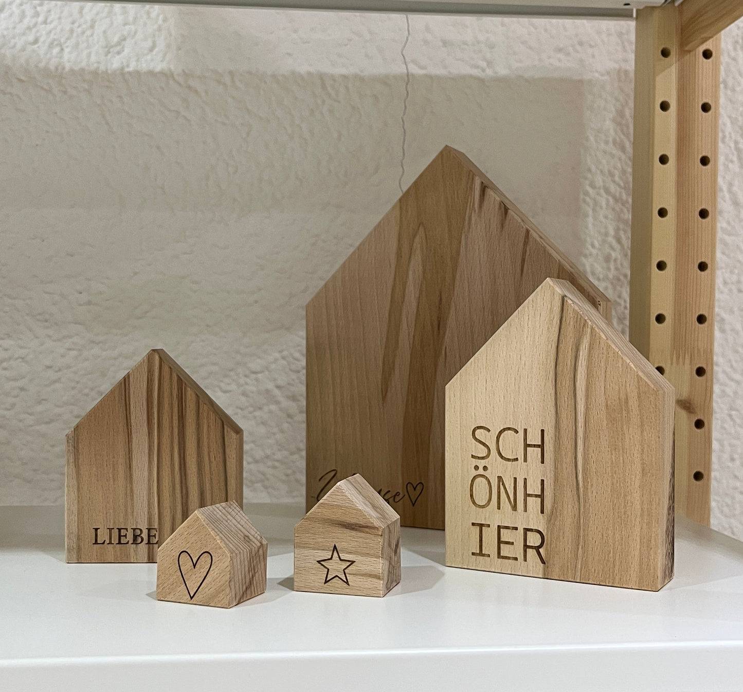 Holzhäuser verschiedene Größe